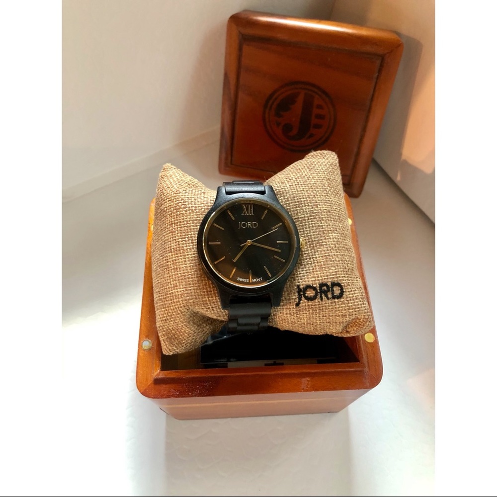 JORD Dark Sandalwood and Smoke Watch